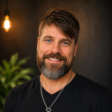 Collin Nerdahl — AI-systems builder & Lean operator Collin Nerdahl — AI-systems designer, cognitive architect